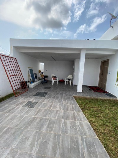 villa 3 chambres sur 1/4 de lot avec titre foncier en cours